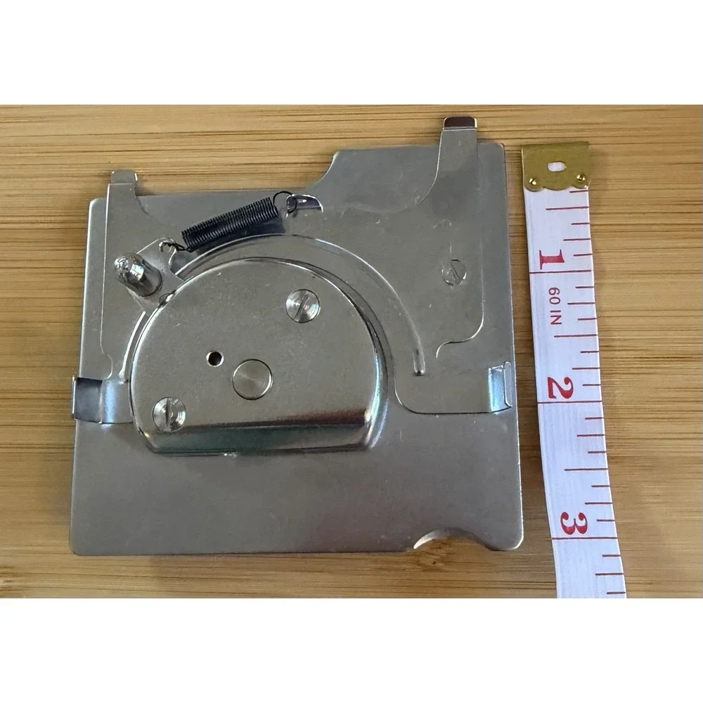 Kenmore Metal Buttonhole Cover Feed Plate with Pinion Gear